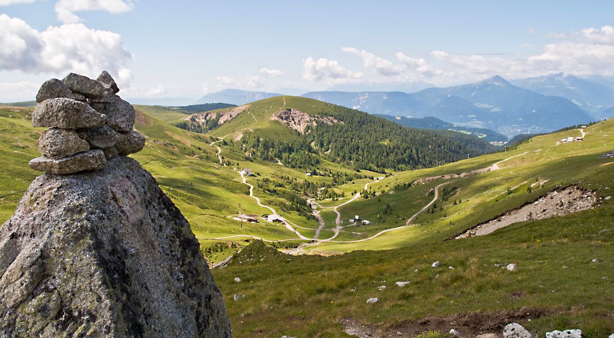 Mountainbiker unter dem Ifinger in Meran 2000 beim Bikeurlaub in Meran